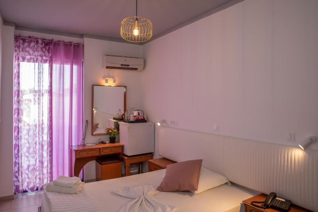 Sea Breeze Hotel photo 2