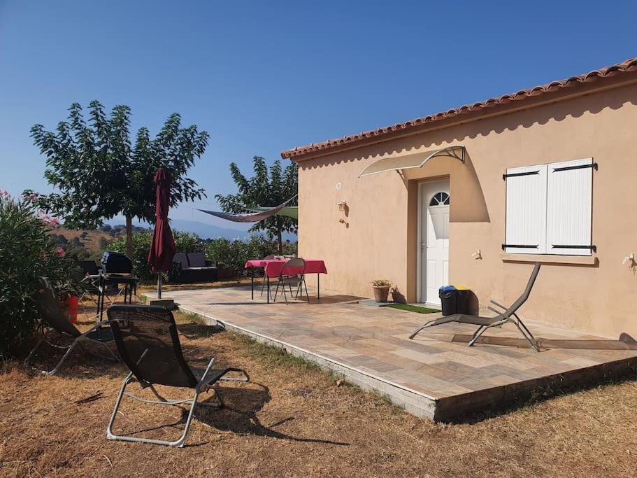 Studio mitoyen à la campagne vue sur la mer photo 2