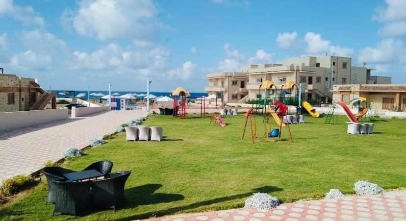 Lamera beach north-coast chalet - Families only