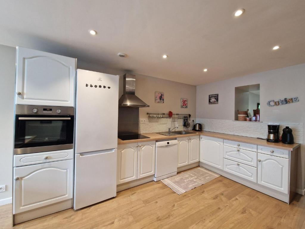 Charming Breton holiday home with premium comfort at the port of Légué Plérin photo 4