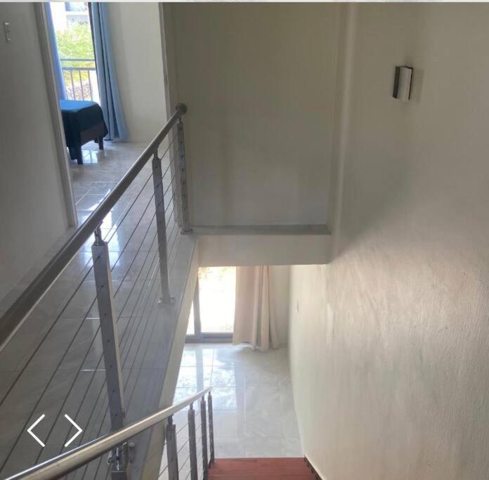 2 Bedroom House photo 3