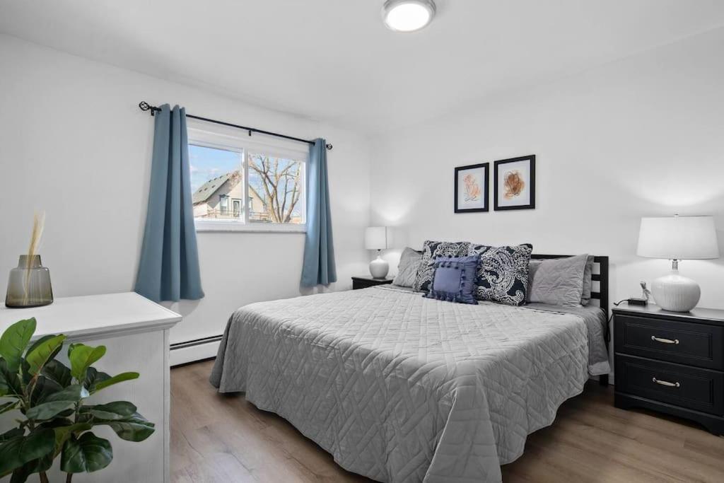 Bright & Spacious 2 Bedroom image