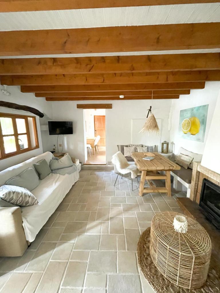 Kleine Finca mit privatem Pool und Klima, ruhige Lage photo 1