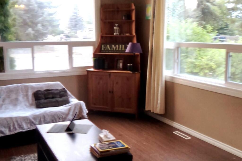 Family and Pet friendly home photo 1