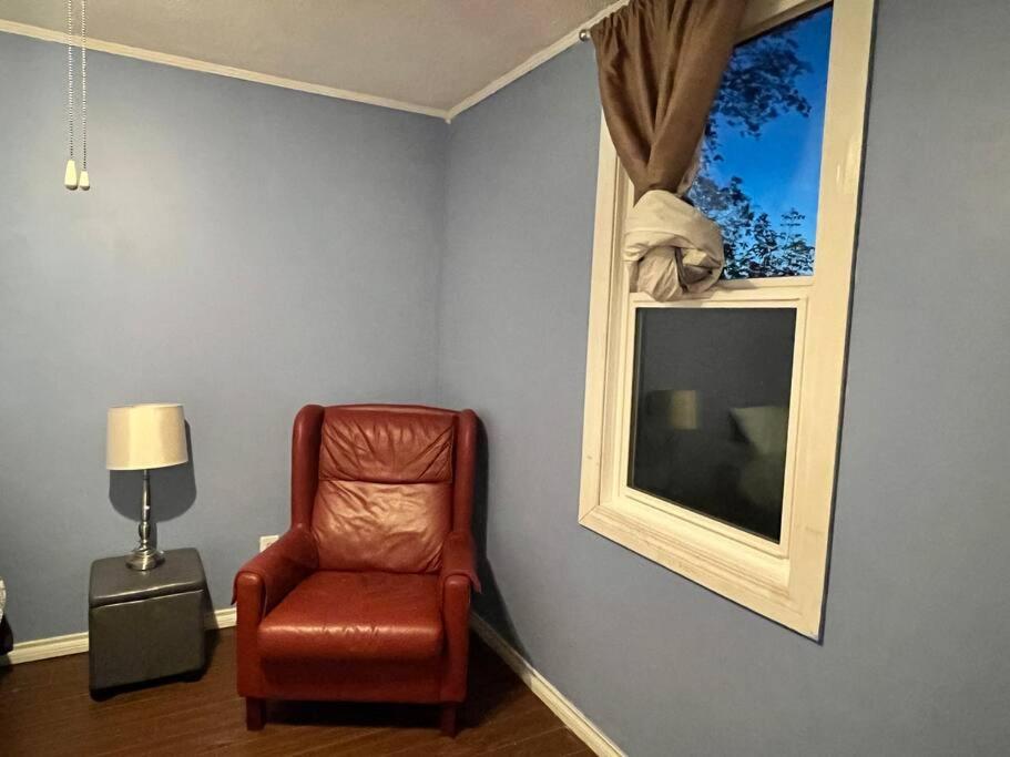 Family and Pet friendly home photo 3