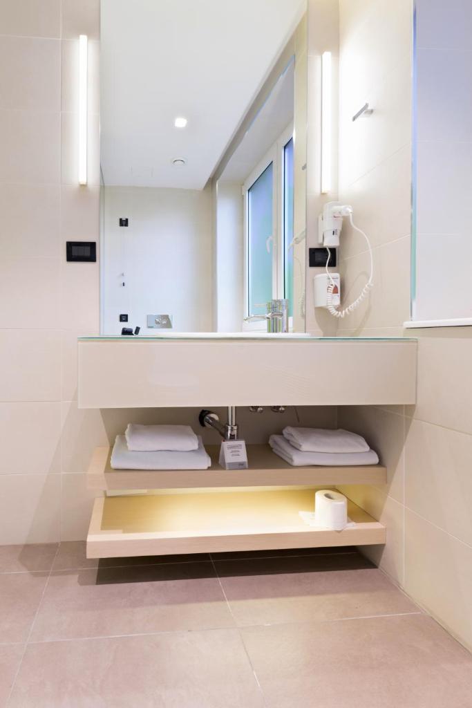 Двухместный (Двухместный номер с 2 отдельными кроватями), Hotel Argo