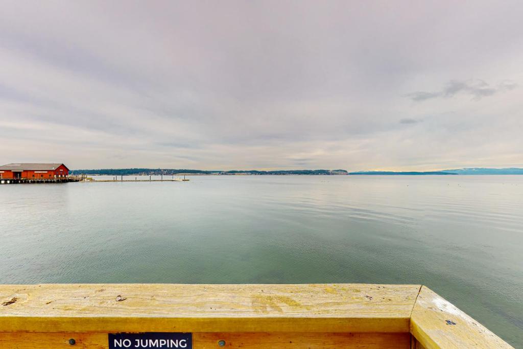 Penn Cove Strand - Main photo 1