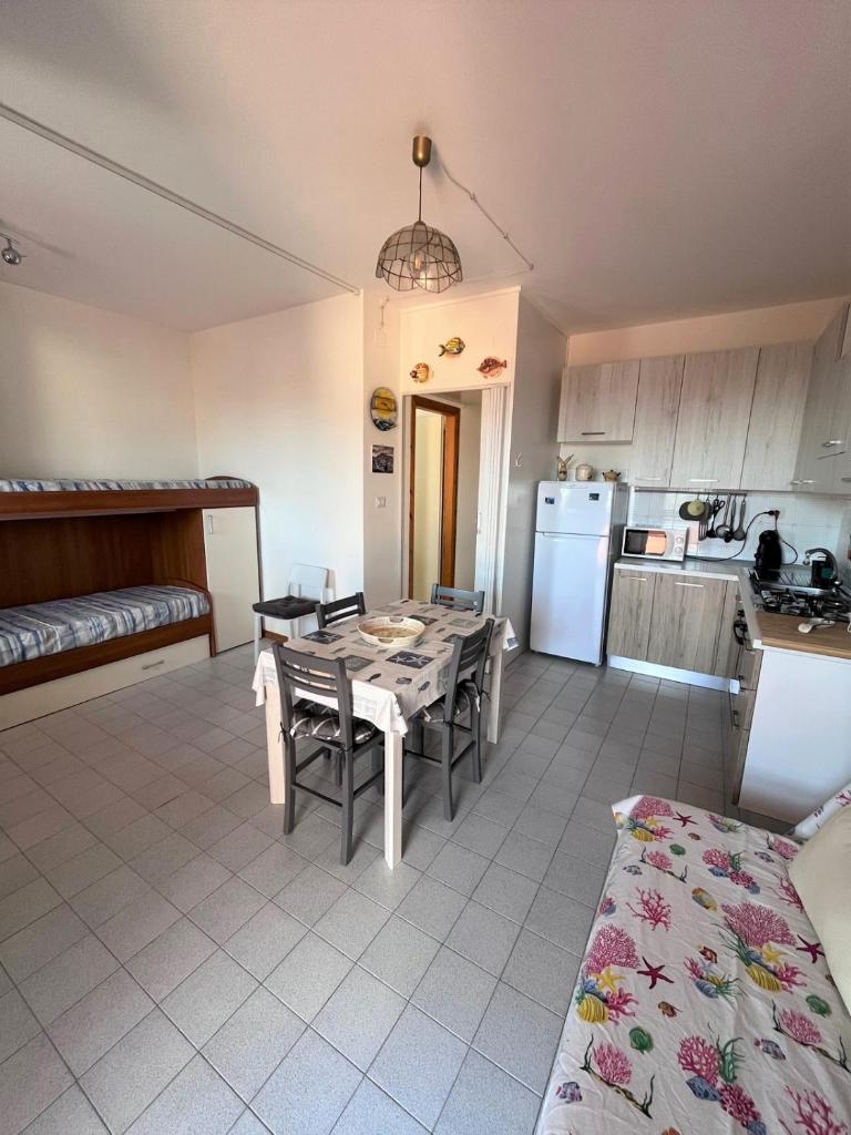 BILO AMALFI CON TERRAZZO, CORTE E POSTO AUTO photo 4
