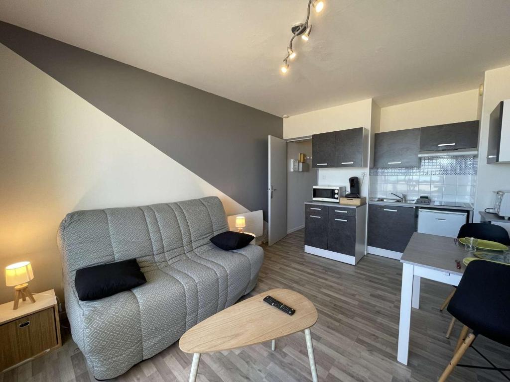 Appartement Saint-Jean-de-Monts, 1 pièce, 2 personnes - FR-1-224C-138 photo 3