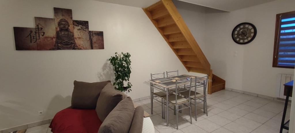 Au pied du château 2 photo 3