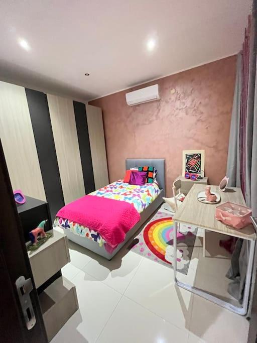 Duplex Maisonette with roof photo 3