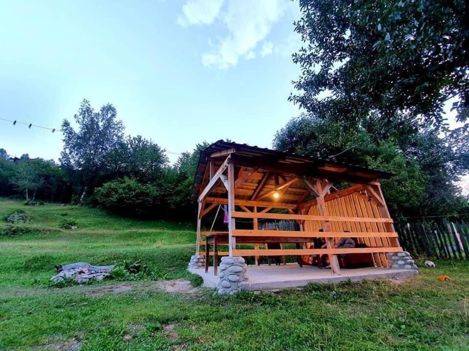 Manoni Ratiani's Guesthouse photo 2