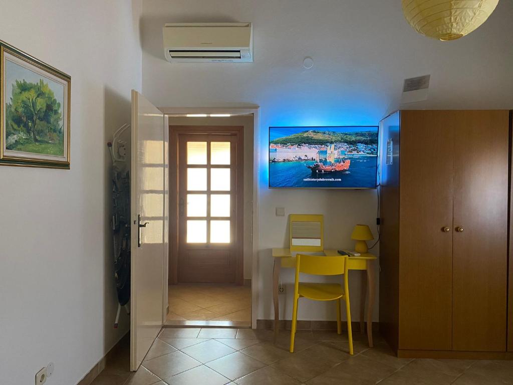 Apartment Sandra FREE PRIVATE PARKING photo 2