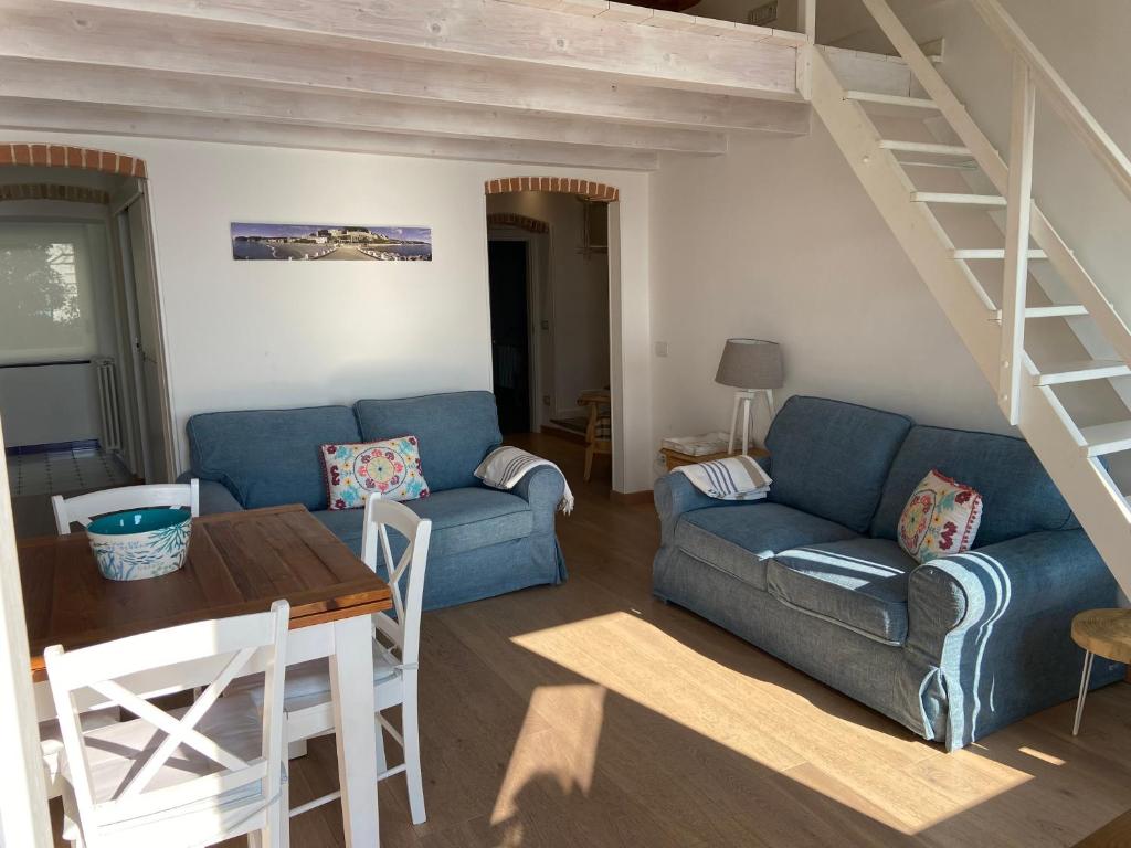 Attico Fronte Mare nel Borgo di Celle Ligure photo 2