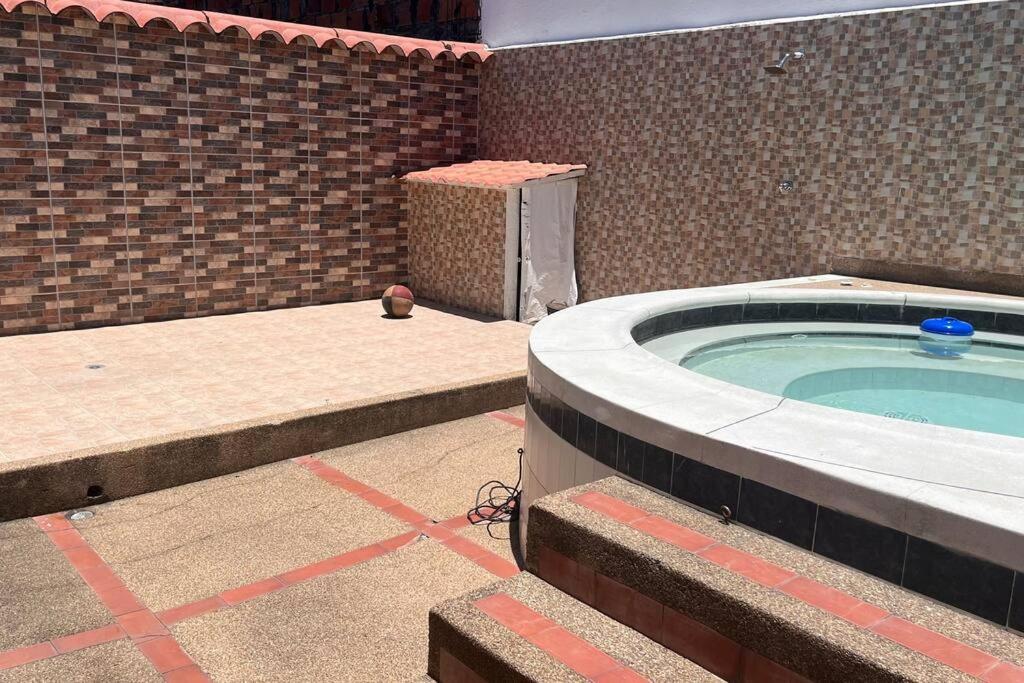 Grandiosa Casa-Jacuzzi Privado photo 3
