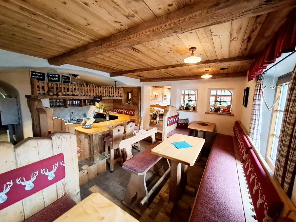 Pension Etzerschlössl photo 2