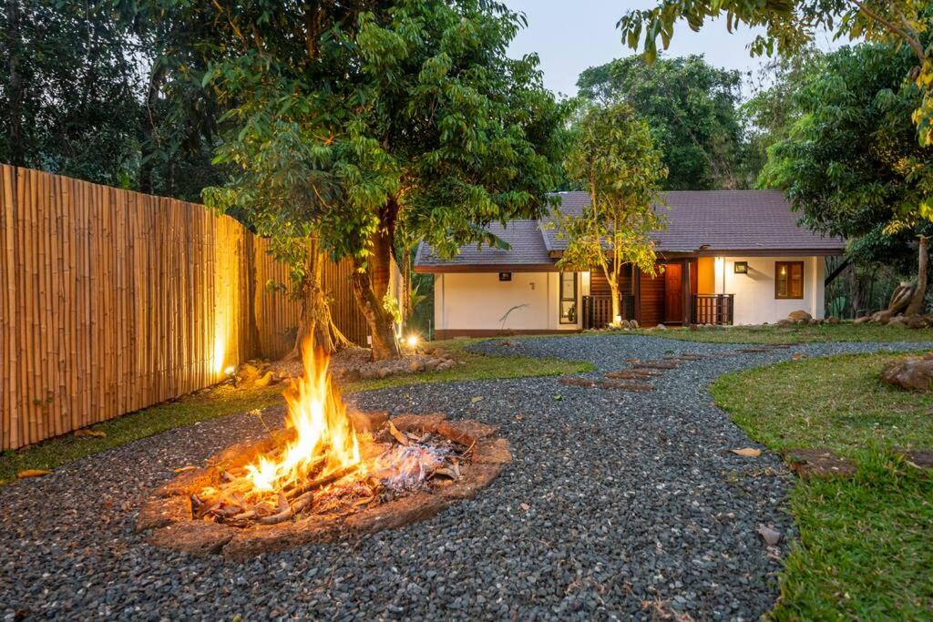 Zen MaeKampong Waterfall Villa photo 4