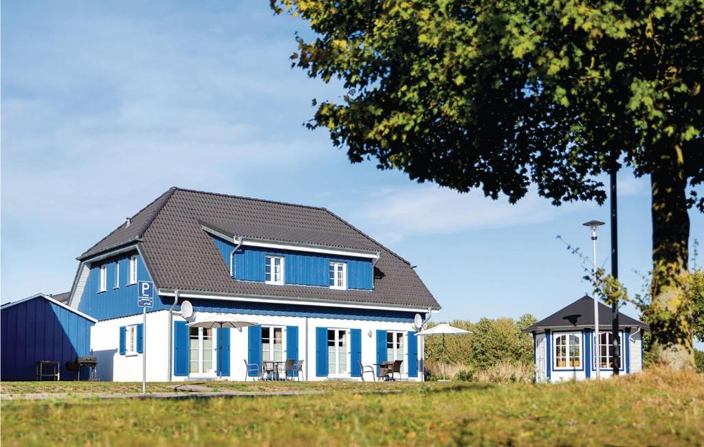 Ferienhaus 5 Altefhr photo 3