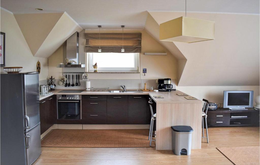 Amazing Home In Golubie With Wifi And 4 Bedrooms photo 3