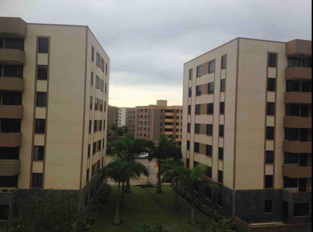 Beautiful Apartment w/ Balcony Family Friendly