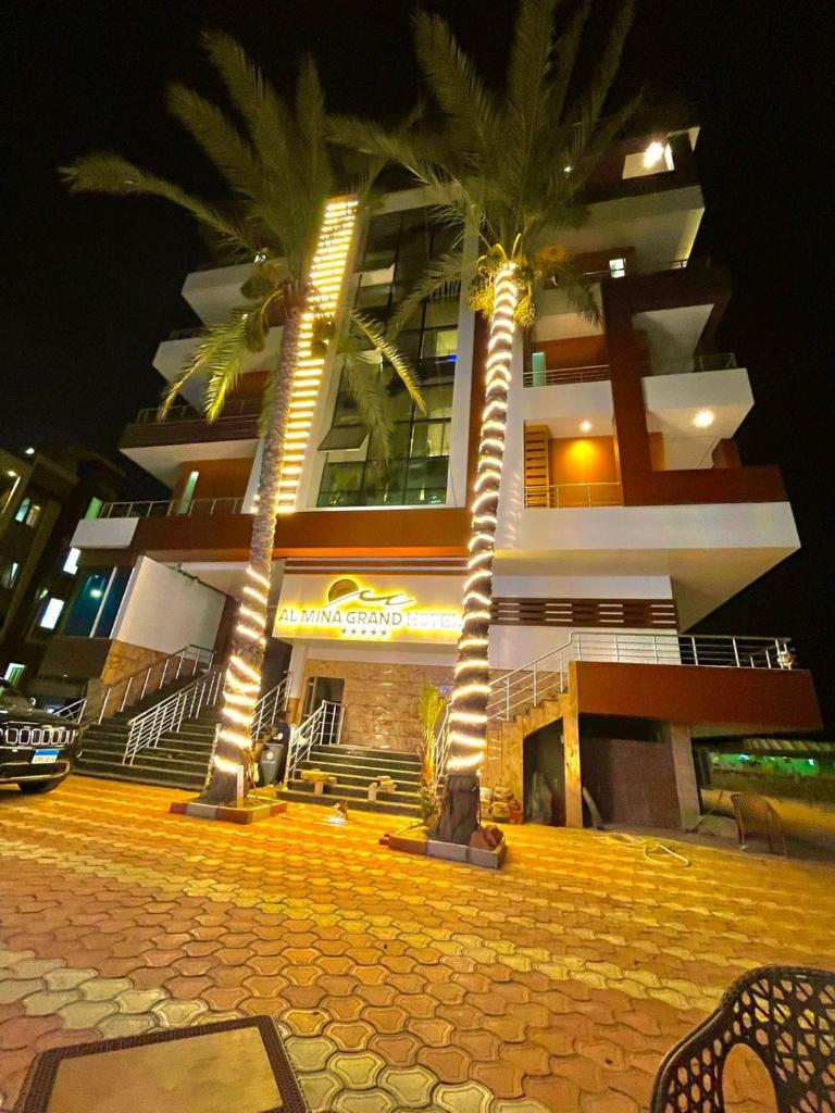 El Mena Grand photo 2