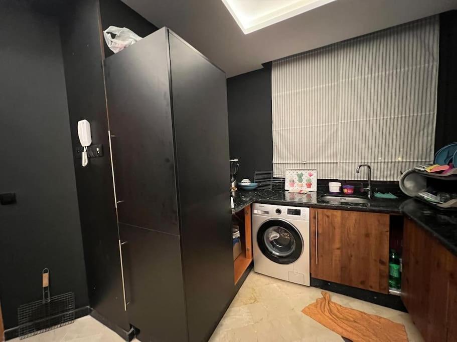 offering a fantastic Apartment photo 1