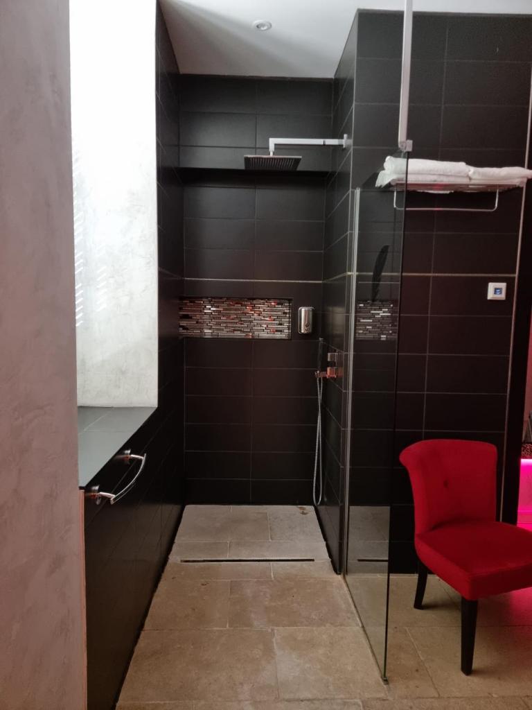 L'Aphrodite Jacuzzi privatif photo 4