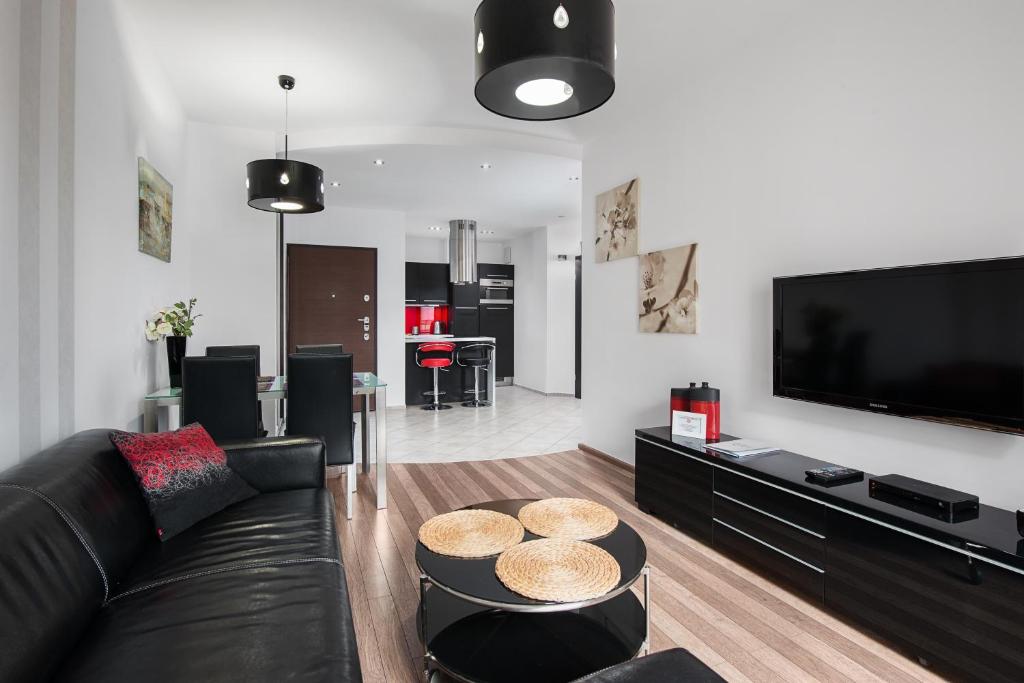Апартаменты (Апартаменты Делюкс с 1 спальней (для 4 взрослых)), Apartamenty Apartinfo Szafarnia