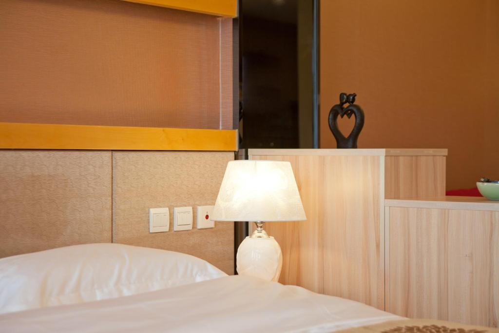 Студио (Mainland Chinese Citizens - Superior Studio), Beijing Xinxiang Yayuan Apartment (Sanlitun)