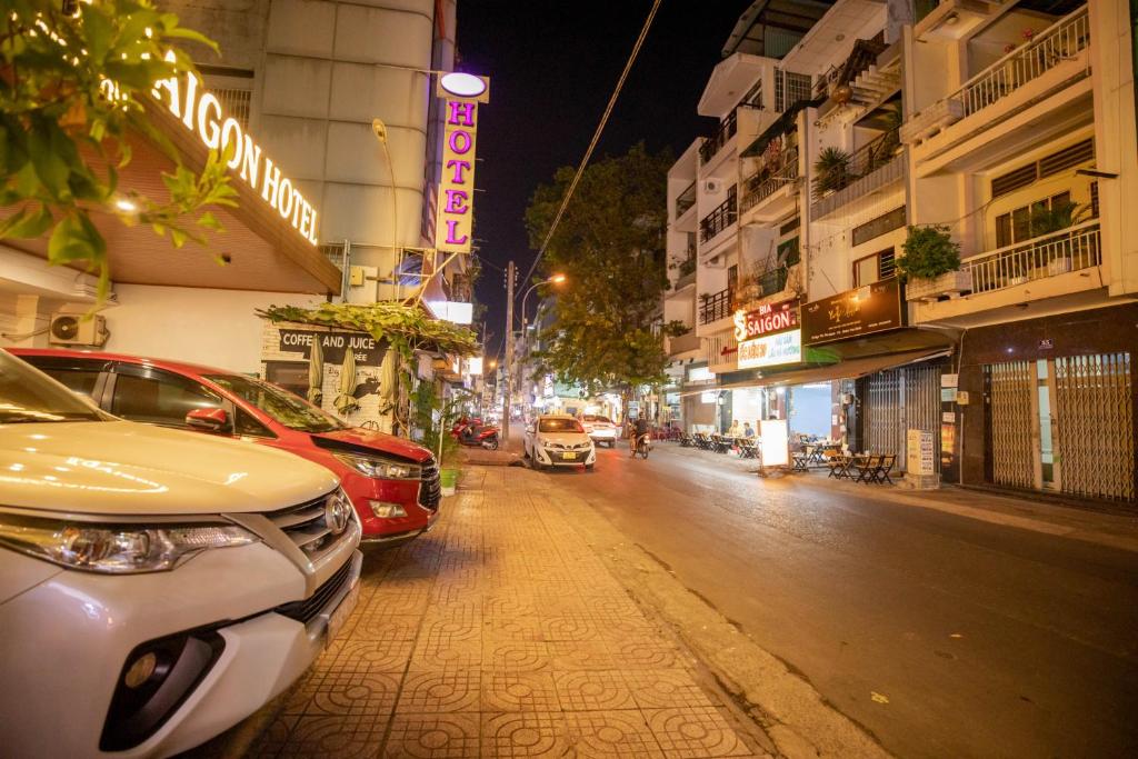 Airport Saigon Hotel