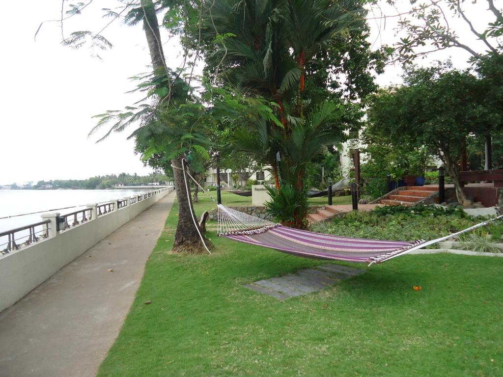 Riverside Serviced Apartments