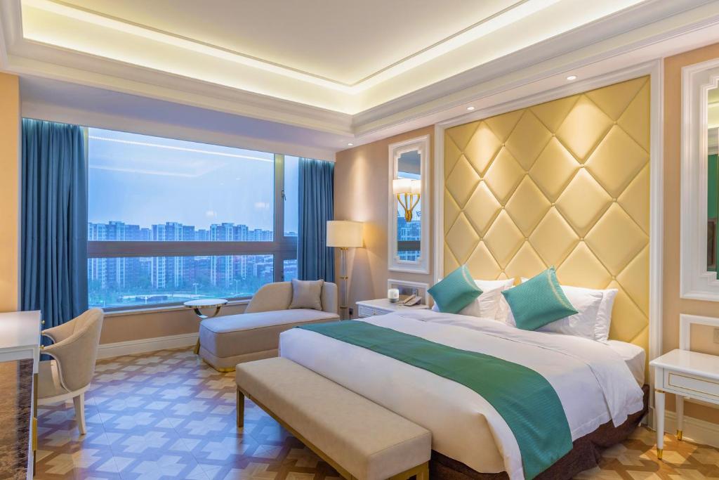 Wuhu Suning Universal Hotel photo 3