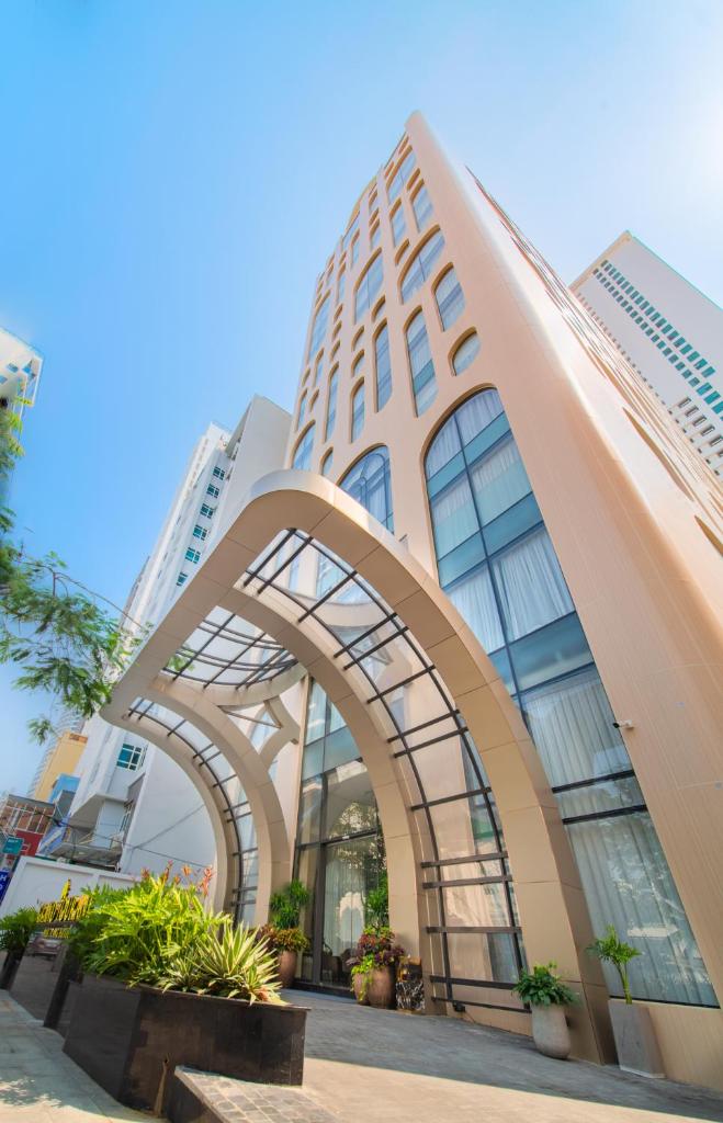 Grand Tourane Nha Trang Hotel