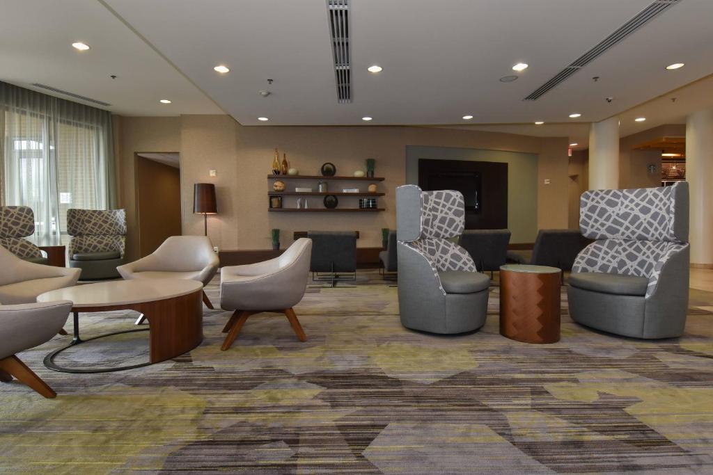 Courtyard Marriott Concord image