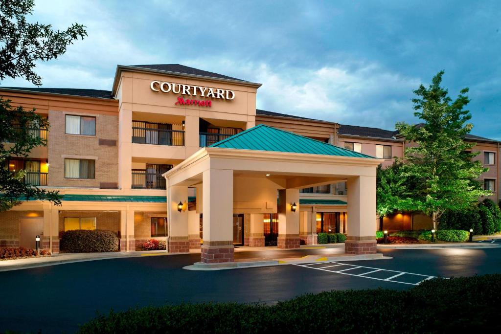 Courtyard by Marriott Atlanta Alpharetta photo 1