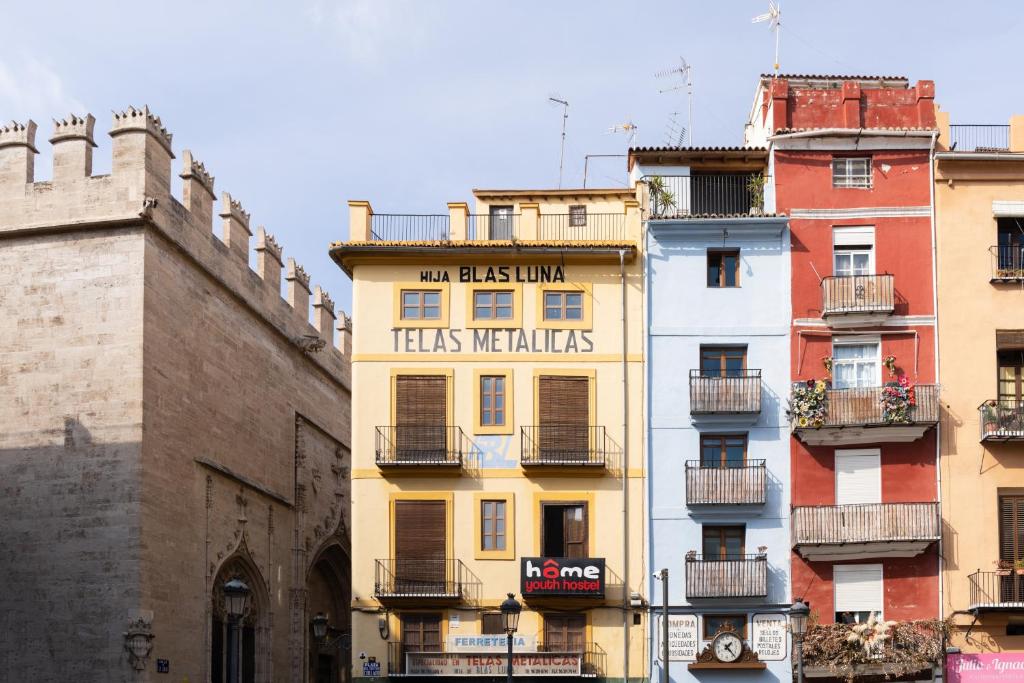Home Youth Hostel by Feetup Hostels, Valencia