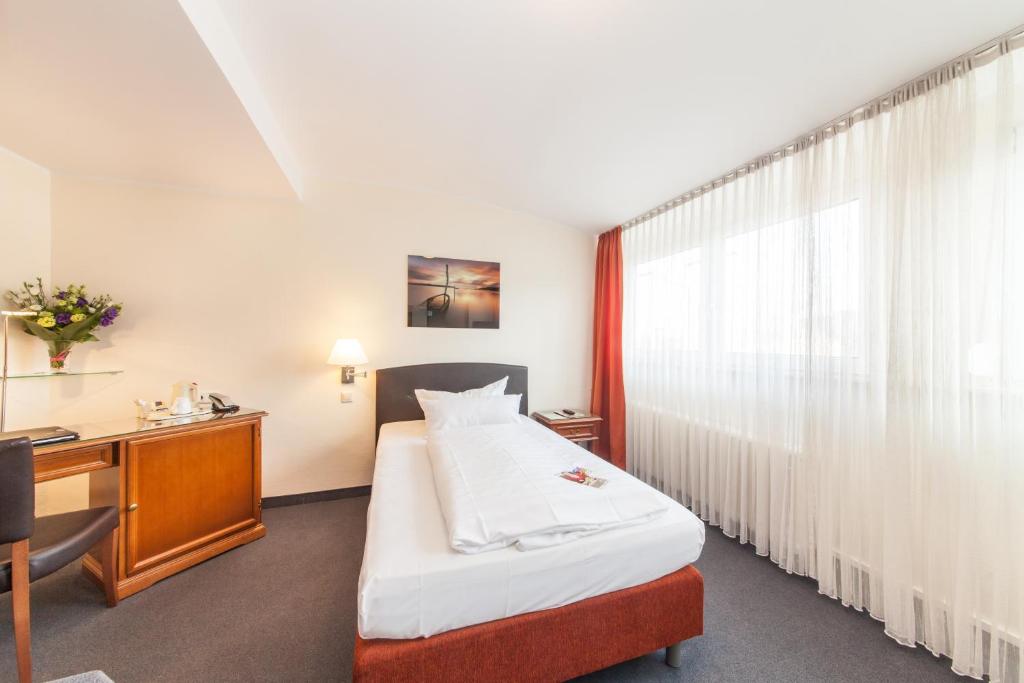 Одноместный (Одноместный номер), Novum Hotel Flora Düsseldorf