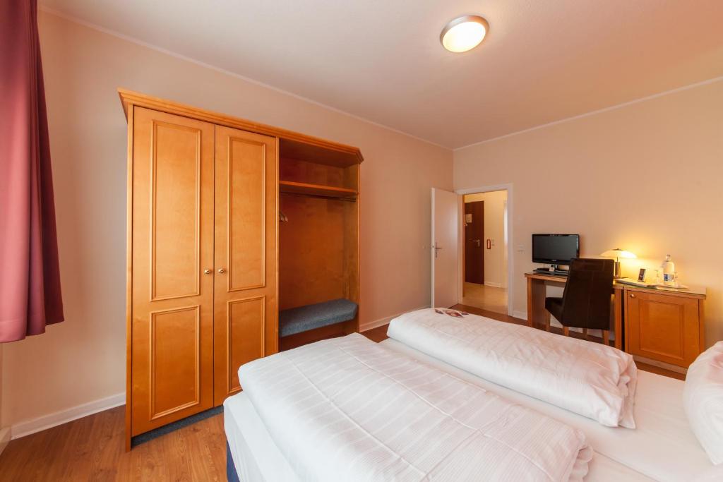 Студио (Номер-студио «Комфорт» (для 4 взрослых)), Novum Hotel Flora Düsseldorf
