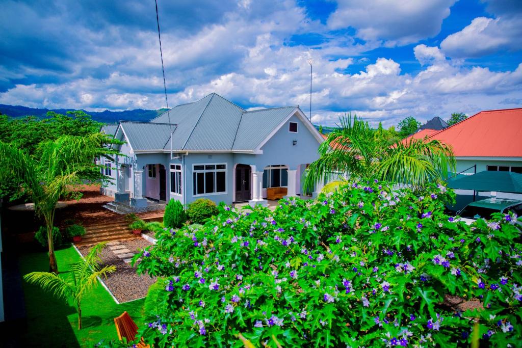 Kili Mountain View Homes photo 1