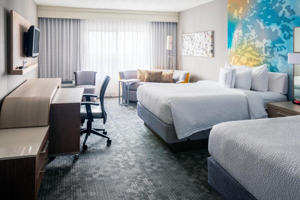 Courtyard by Marriott Toledo Rossford/Perrysburg image