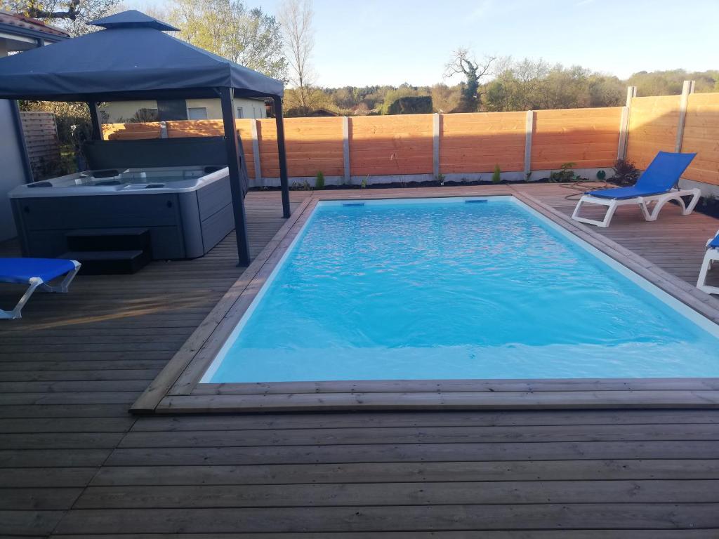 Magnifique Villa sur le Bassin d'Arcachon - JACUZZI+PISCINE - 8à10pers photo 4