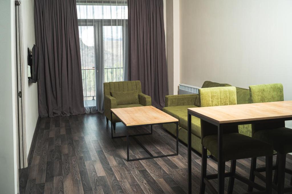 Forest Apartments Hotel photo 2