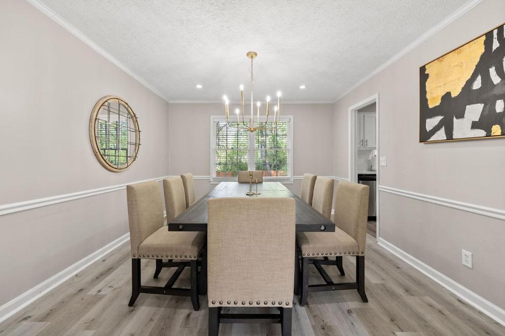 Beautiful Newly-Renovated Home in Indian Hills photo 1