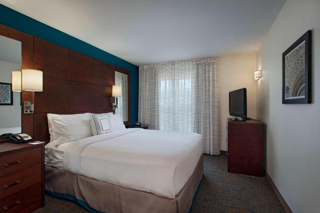 Residence Inn Bryan College Station photo 4