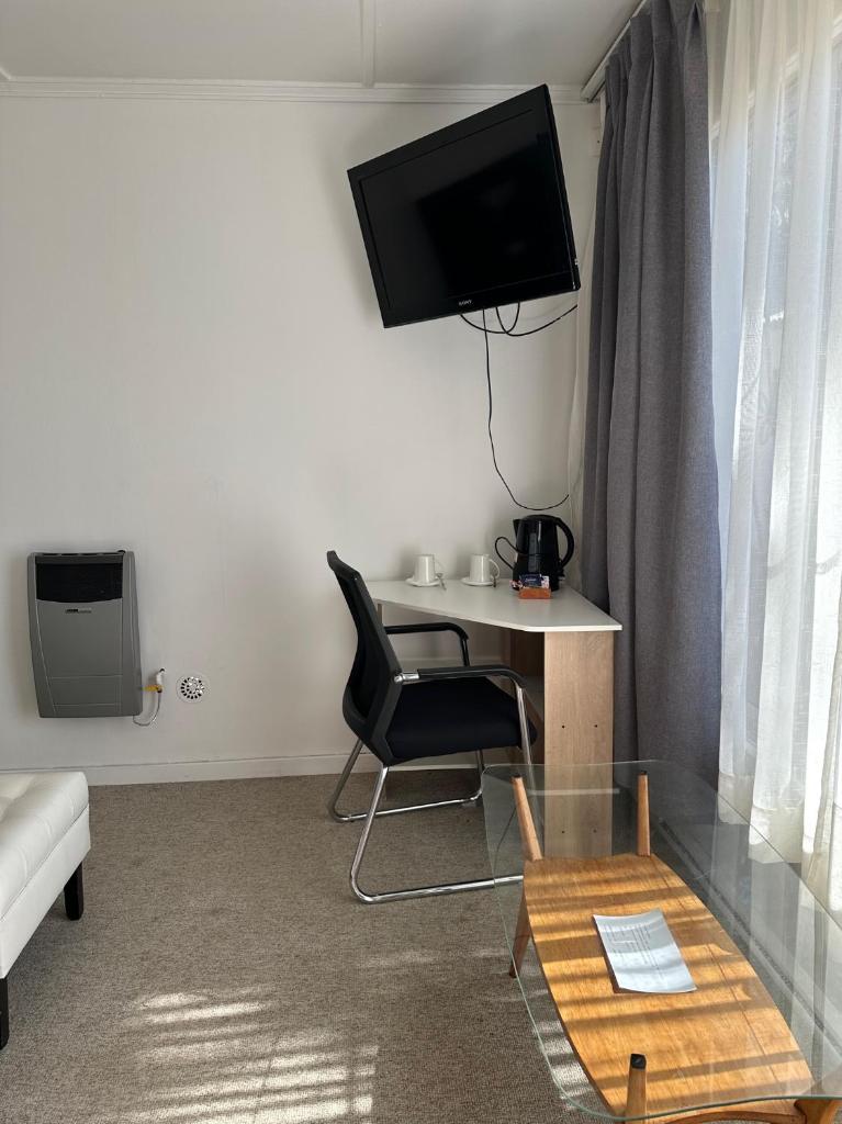 American Hotel photo 3