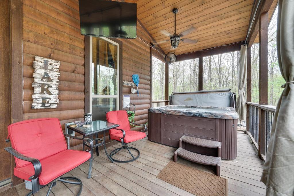 Broken Bow Cabin 5 Mi to Beavers Bend Marina! photo 4