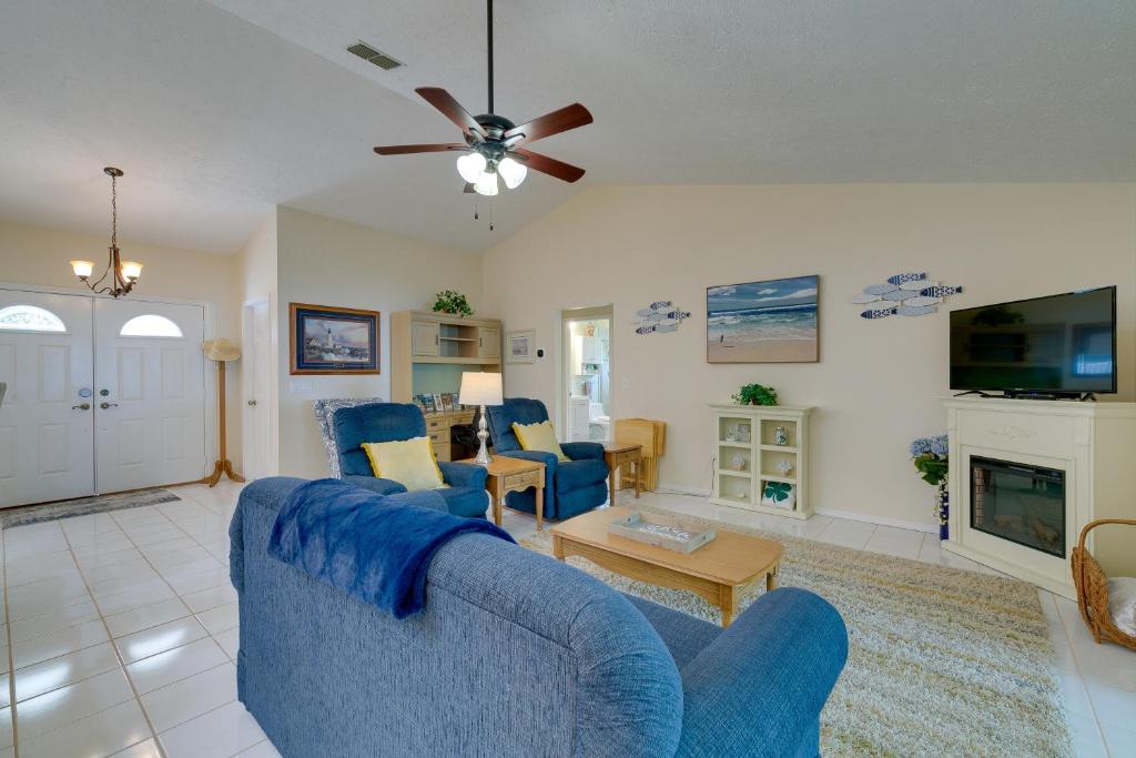 Crystal River Vacation Rental on Canal! photo 1