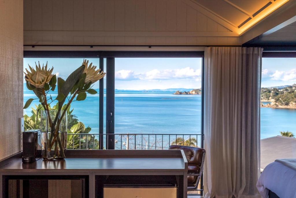 Whare Iti photo 1