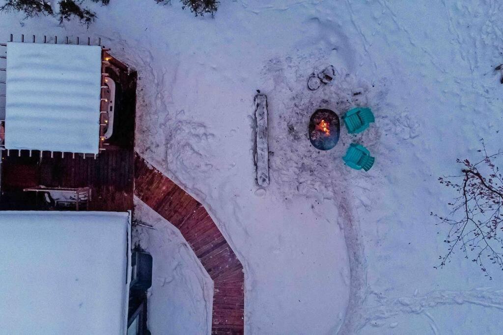 Awesome family vacation home in Bragg Creek photo 4