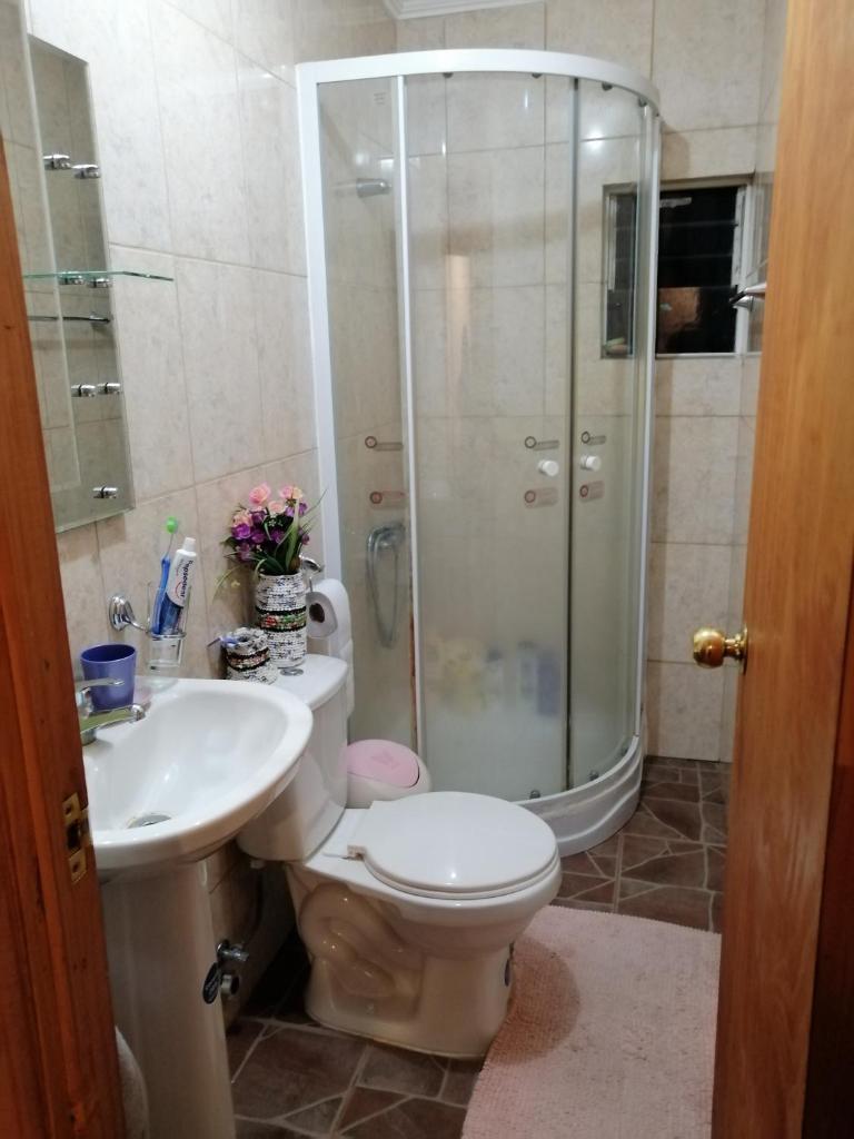 House - Elyta photo 1